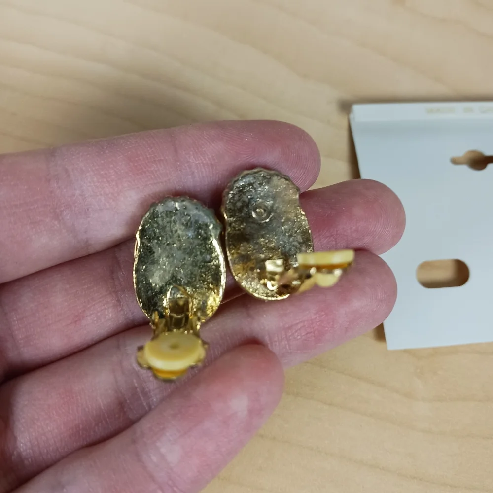 Vtg Exotica Gold Tone Faux Pearl Rhinestone Accent‎ Earrings MCM Tulip Style